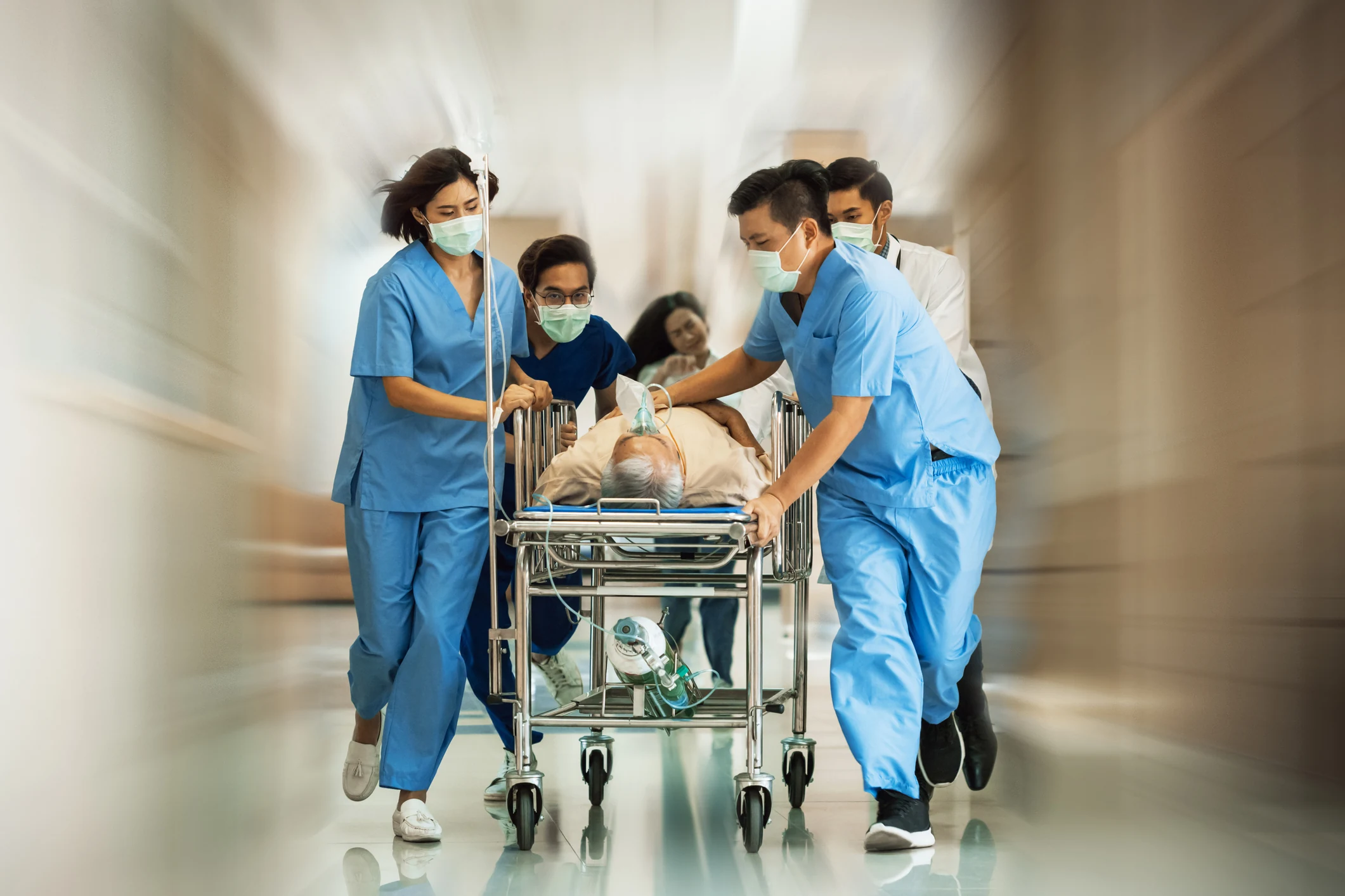 Atención urgente posterior a traumatismo craneoencefálico